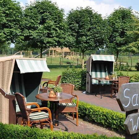 Ferienhof & Landhotel Laurenz Gronau  Bilik gambar